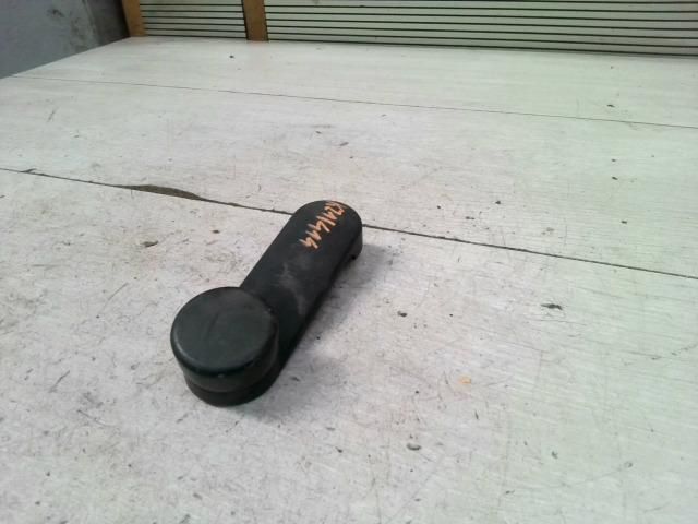 bontott OPEL CORSA B Ablaktekerő Kar (Pozíciófüggetlen)