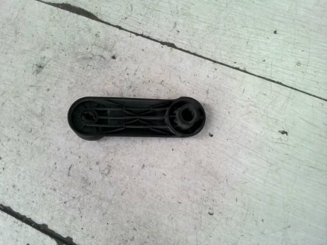 bontott OPEL CORSA B Ablaktekerő Kar (Pozíciófüggetlen)