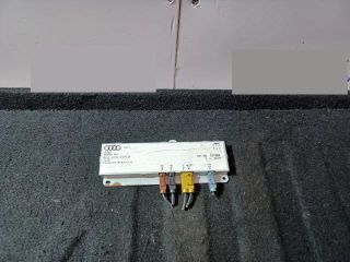 bontott OPEL CORSA B Antenna Erősítő