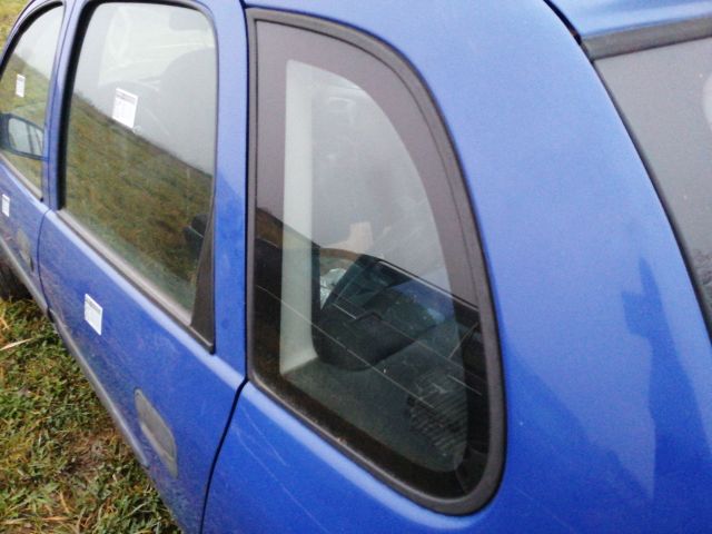 bontott OPEL CORSA B Bal C Oszlop Oldalablak Üveg
