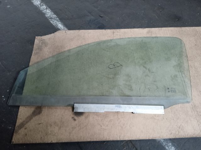 bontott OPEL CORSA B Bal első Ablak