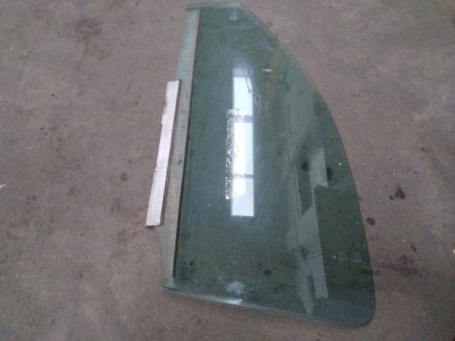 bontott OPEL CORSA B Bal első Ablak