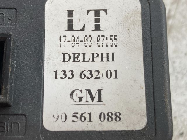 bontott OPEL CORSA B Bal első Ablakemelő Kapcsoló