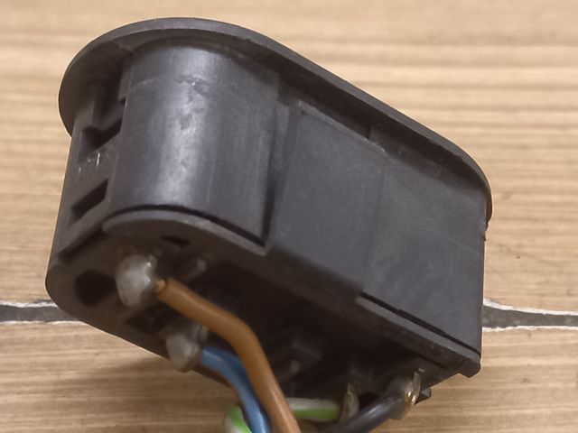 bontott OPEL CORSA B Bal első Ablakemelő Kapcsoló