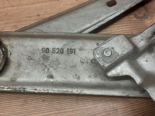 bontott OPEL CORSA B Bal első Ablakemelő Szerkezet (Elektromos)