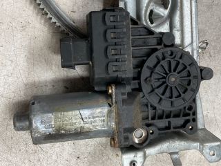 bontott OPEL CORSA B Bal első Ablakemelő Szerkezet (Elektromos)
