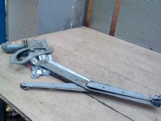 bontott OPEL CORSA B Bal első Ablakemelő Szerkezet (Elektromos)