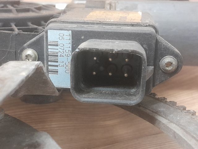 bontott OPEL CORSA B Bal első Ablakemelő Szerkezet (Elektromos)