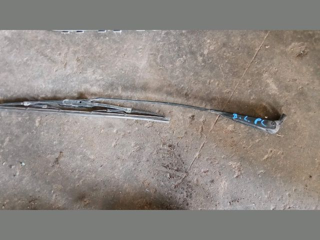 bontott OPEL CORSA B Bal első Ablaktörlő Kar