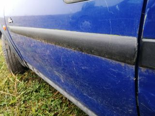 bontott OPEL CORSA B Bal első Ajtó Díszléc