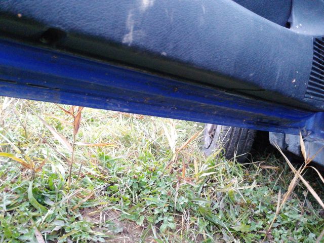 bontott OPEL CORSA B Bal első Ajtó (Részeivel)