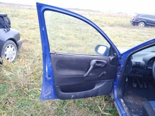 bontott OPEL CORSA B Bal első Ajtó (Részeivel)
