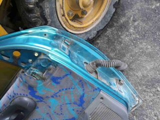 bontott OPEL CORSA B Bal első Ajtó (Üres lemez)