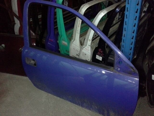 bontott OPEL CORSA B Bal első Ajtó (Üres lemez)