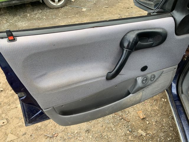 bontott OPEL CORSA B Bal első Ajtóhatároló