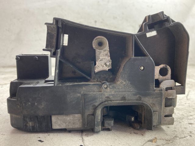 bontott OPEL CORSA B Bal első Ajtózár