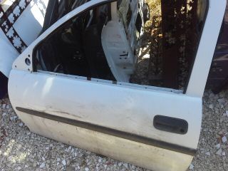 bontott OPEL CORSA B Bal első Ajtózár