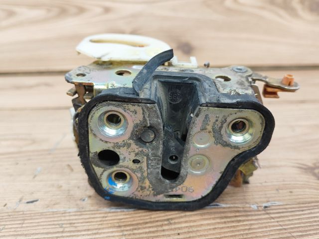 bontott OPEL CORSA B Bal első Ajtózár