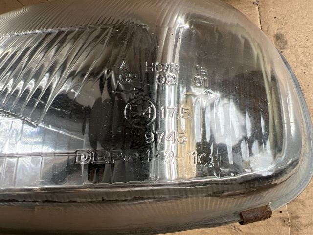 bontott OPEL CORSA B Bal Fényszóró