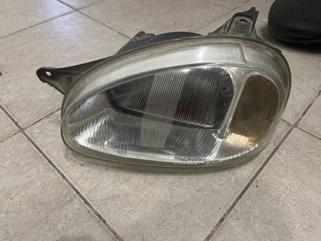 bontott OPEL CORSA B Bal Fényszóró