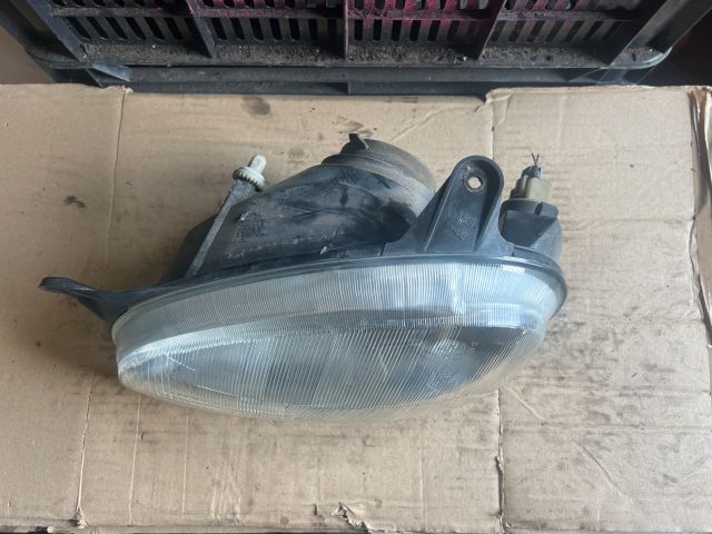 bontott OPEL CORSA B Bal Fényszóró