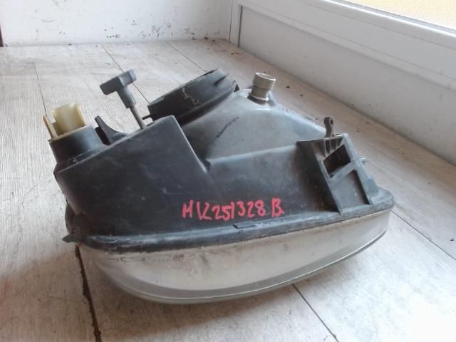 bontott OPEL CORSA B Bal Fényszóró