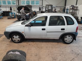 bontott OPEL CORSA B Bal Fényszóró