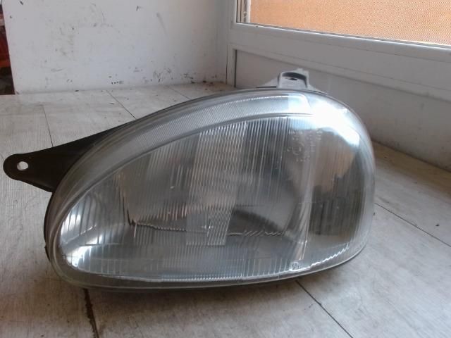 bontott OPEL CORSA B Bal Fényszóró