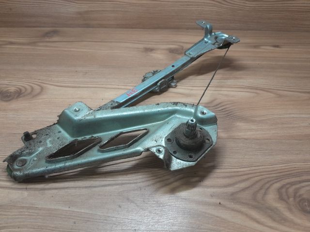 bontott OPEL CORSA B Bal hátsó Ablakemelő Szerkezet (Mechanikus)