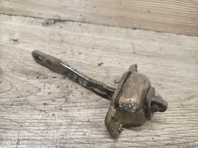 bontott OPEL CORSA B Bal hátsó Ajtóhatároló