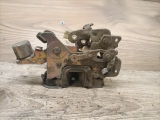 bontott OPEL CORSA B Bal hátsó Ajtózár