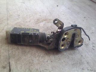 bontott OPEL CORSA B Bal hátsó Ajtózár