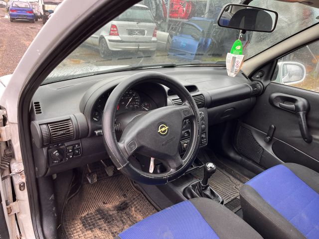 bontott OPEL CORSA B Bal hátsó Biztonsági Öv