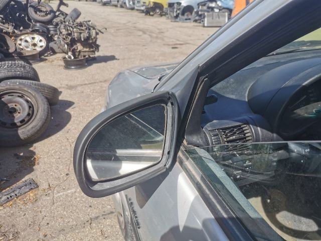 bontott OPEL CORSA B Bal hátsó Fixüveg (Ajtóban)