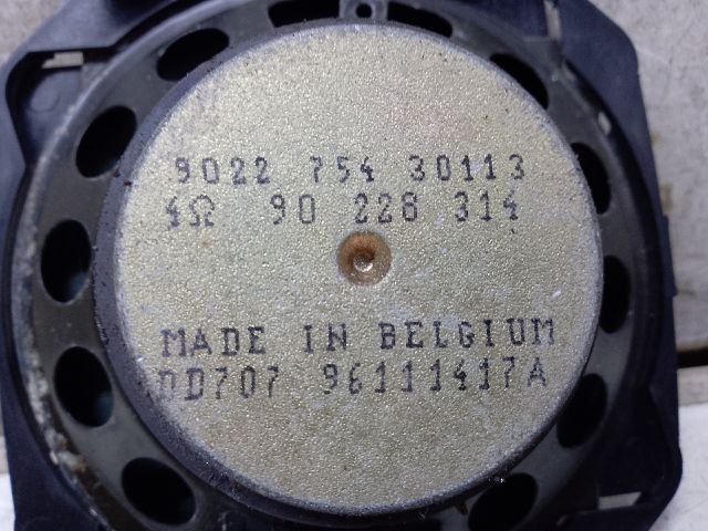 bontott OPEL CORSA B Bal hátsó Hangszóró