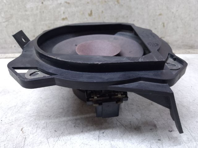 bontott OPEL CORSA B Bal hátsó Hangszóró