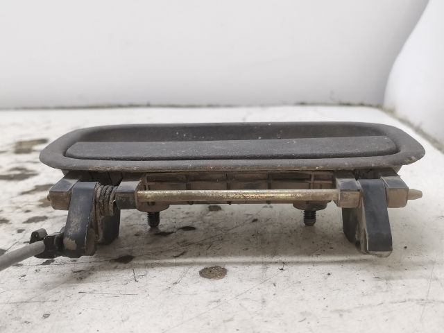 bontott OPEL CORSA B Bal hátsó Külső Kilincs