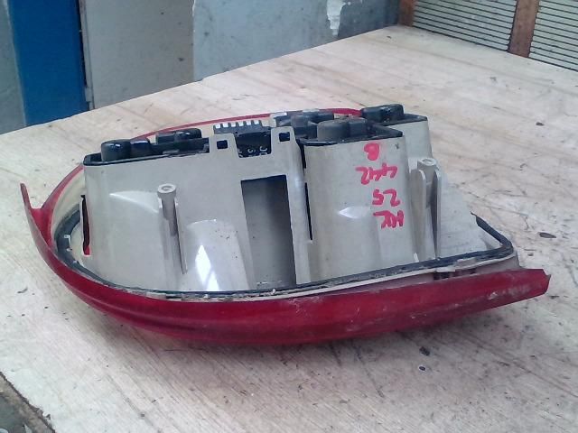 bontott OPEL CORSA B Bal Hátsó Lámpa