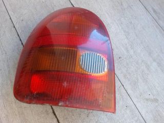 bontott OPEL CORSA B Bal Hátsó Lámpa