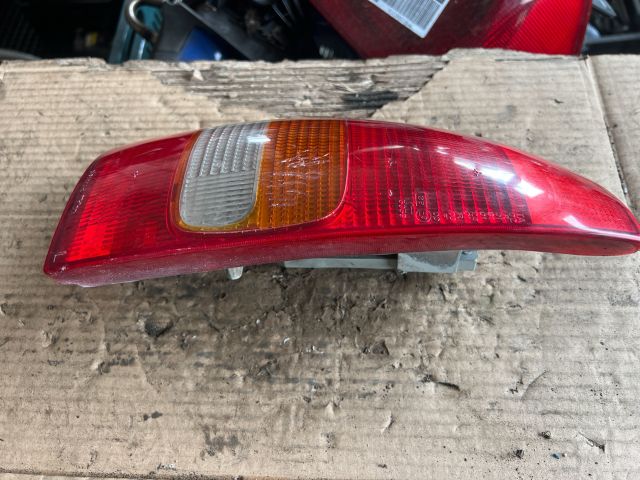 bontott OPEL CORSA B Bal Hátsó Lámpa