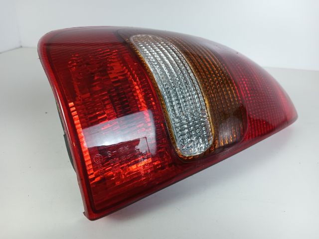 bontott OPEL CORSA B Bal Hátsó Lámpa