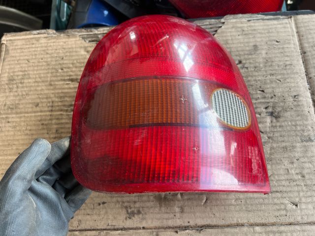 bontott OPEL CORSA B Bal Hátsó Lámpa