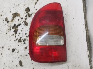 bontott OPEL CORSA B Bal Hátsó Lámpa