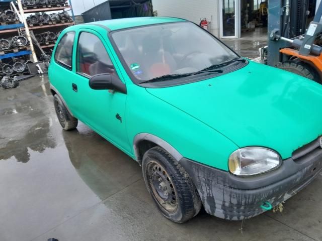 bontott OPEL CORSA B Bal hátsó Sárvédő Szélesítő
