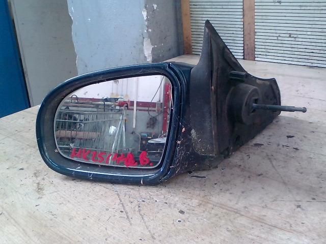 bontott OPEL CORSA B Bal Visszapillantó Tükör (Mechanikus)