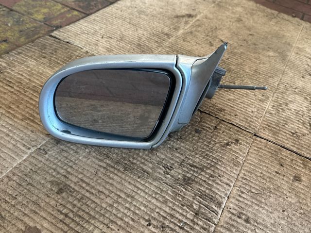 bontott OPEL CORSA B Bal Visszapillantó Tükör (Mechanikus)