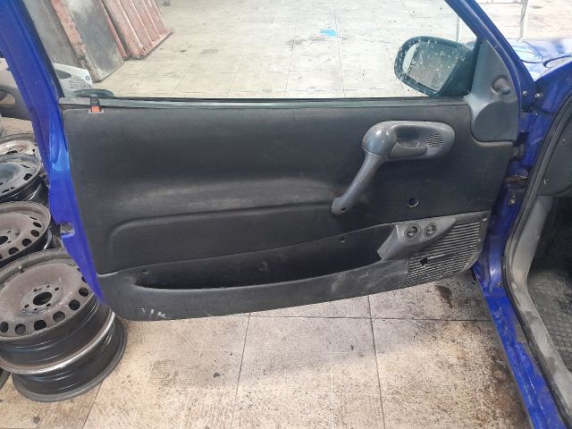 bontott OPEL CORSA B Beltér Világítás Első