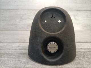 bontott OPEL CORSA B Csomagtér Nyitó Kar / Gomb