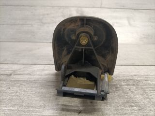 bontott OPEL CORSA B Csomagtér Nyitó Kar / Gomb