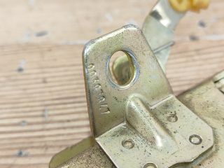 bontott OPEL CORSA B Csomagtérajtó Zárszerkezet